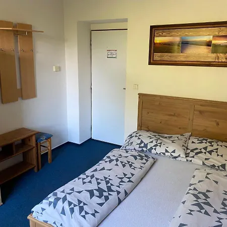 Inn Svinec 3*